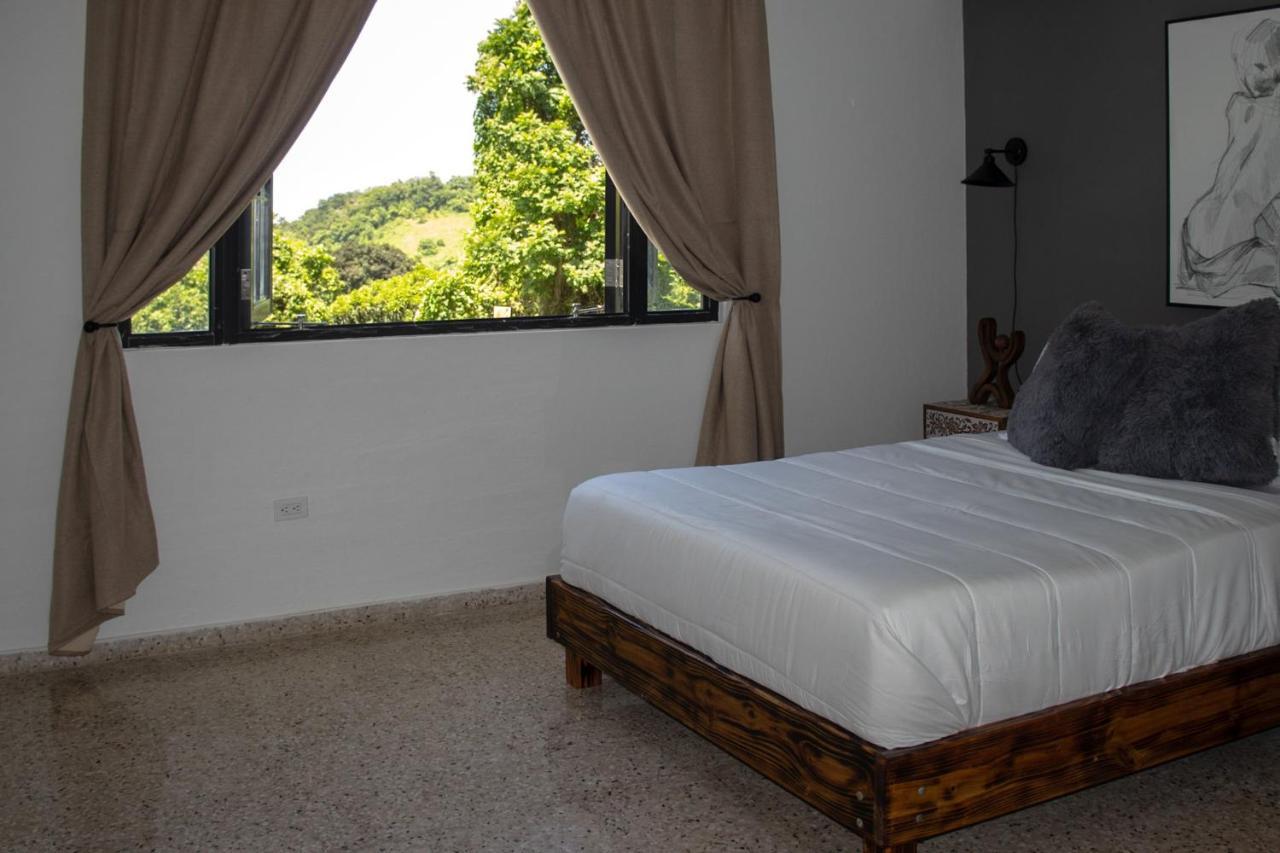 The Serene House Bed & Breakfast Luquillo Eksteriør bilde